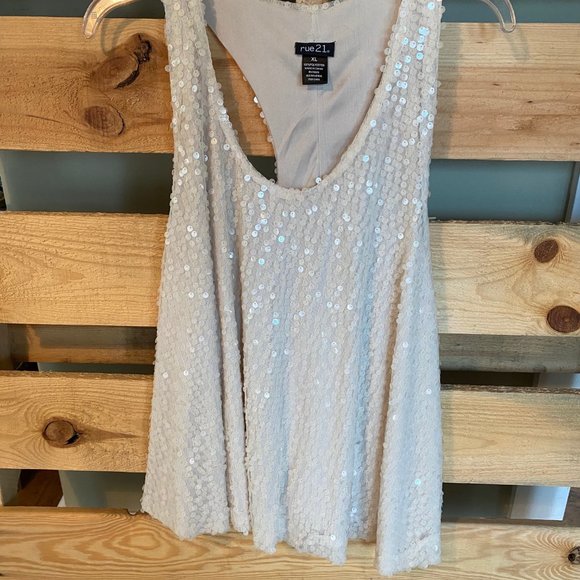 Forever 21 sequin tank top XL ivory - Picture 3 of 4